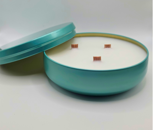 Elegant 16 oz Light Teal Tin Candles